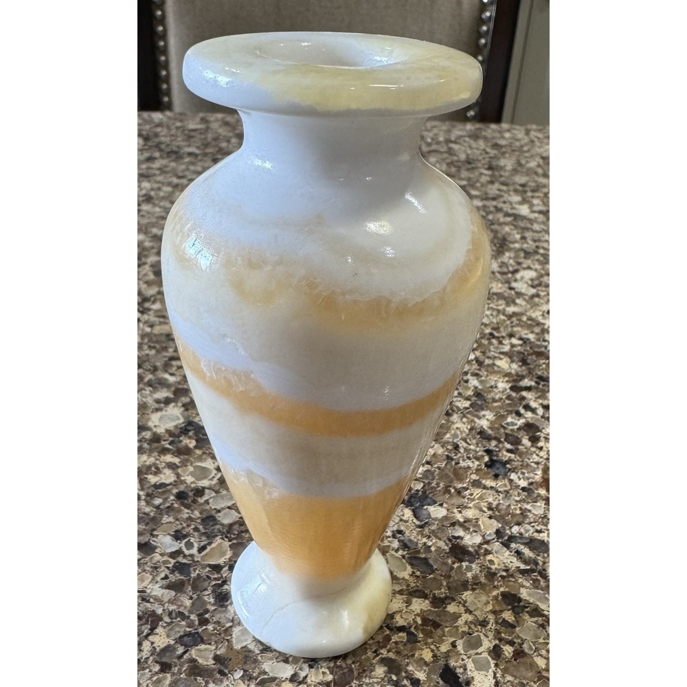 Hand Carved‎ Alabaster Vase Egyptian Onyx Style Striped Stone Decor 5.5 in